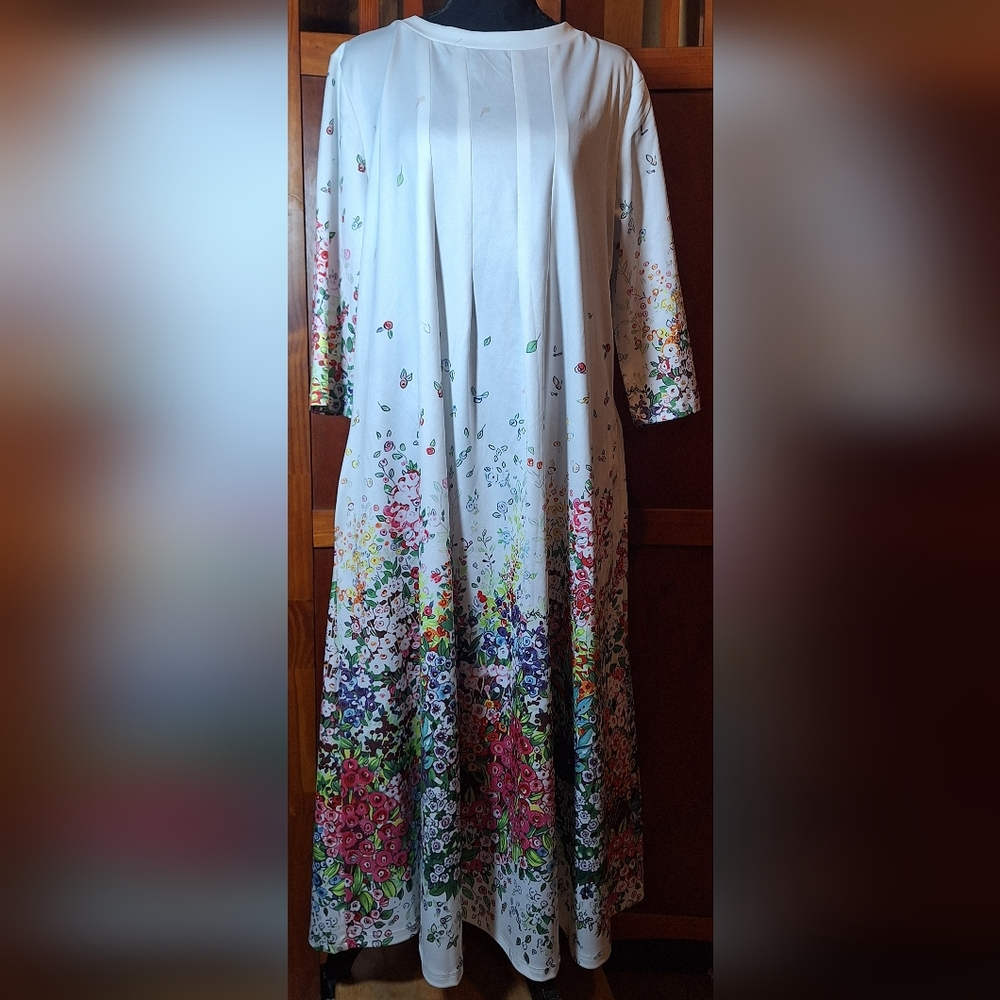 Floral White Maxi Dress with Multicolor Print